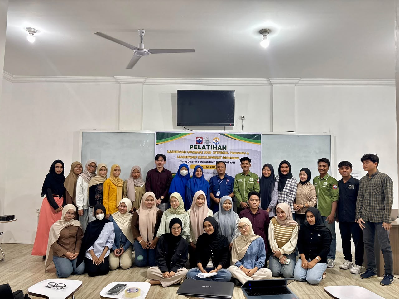 Internal Training & Leadership Development Program: Upgrade 2026 Sukses Cetak Kader HMPS Perbankan Syariah UPU yang Unggul dan Tertib Administrasi